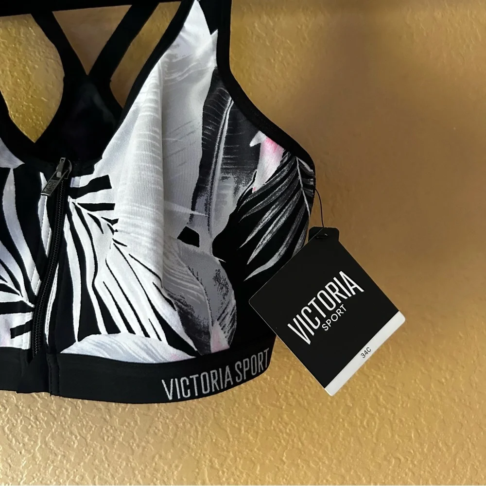 Victoria's Secret VSX Knockout™ Front-Close Sports Bra, Tropical - 34C - Picture 2 of 7